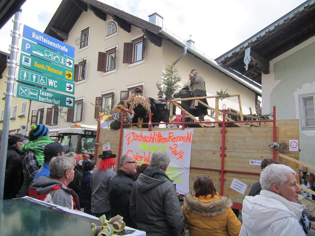 Gasthof Zur Post Taxenbach Exterior photo